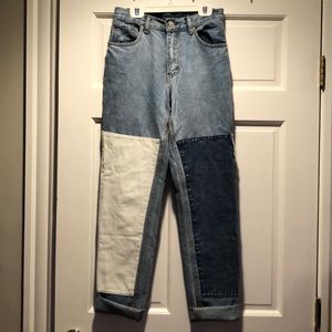Brandy Melville Girlfriend Jeans